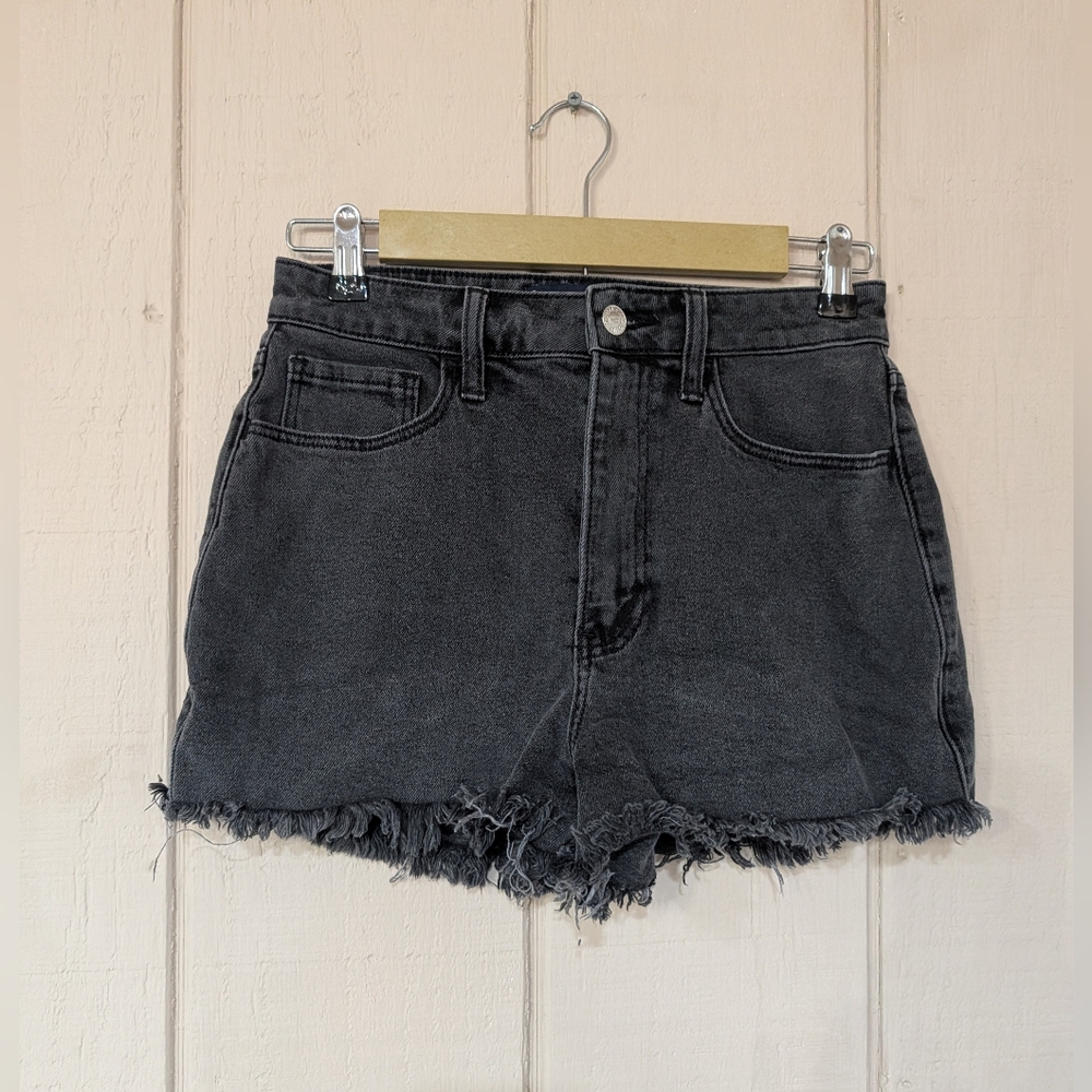 Hollister Ultra High Rise Mom Shorts Distressed‎ Black